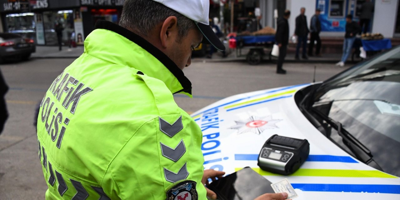 Yılbaşından Bu Yana Hız İhlalleriyle İlgili Yaklaşık 850 Bin İşlem Yapıldı