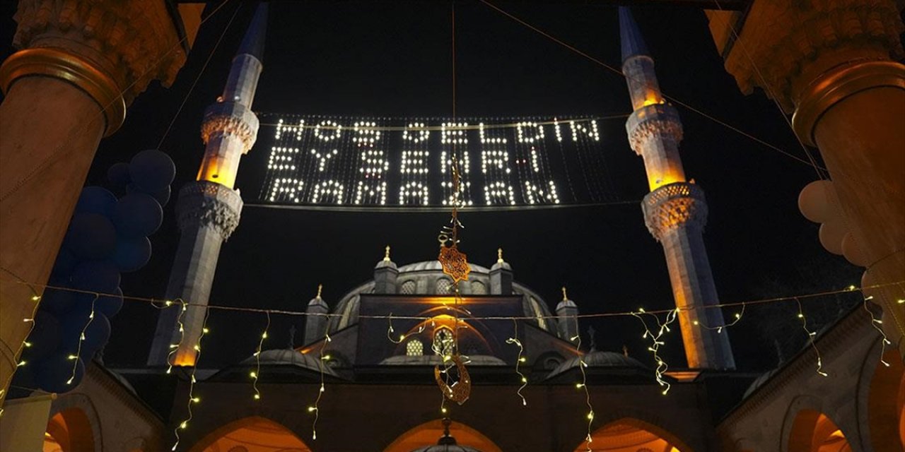 Ramazan Bu Yıl 29 Gün Sürecek