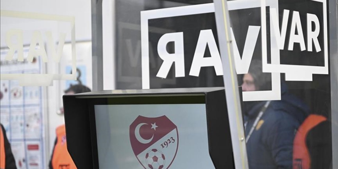 Galatasaray-Fenerbahçe Derbisinin var Hakemi Belli Oldu