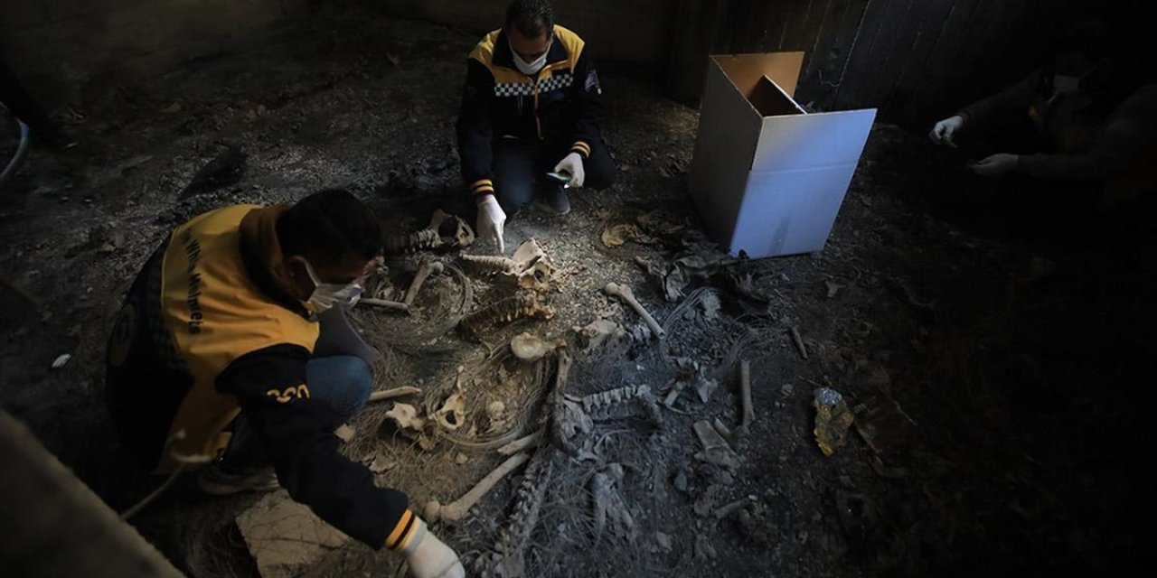 Suriye'nin Başkenti Şam'da Toplu Mezar Bulundu