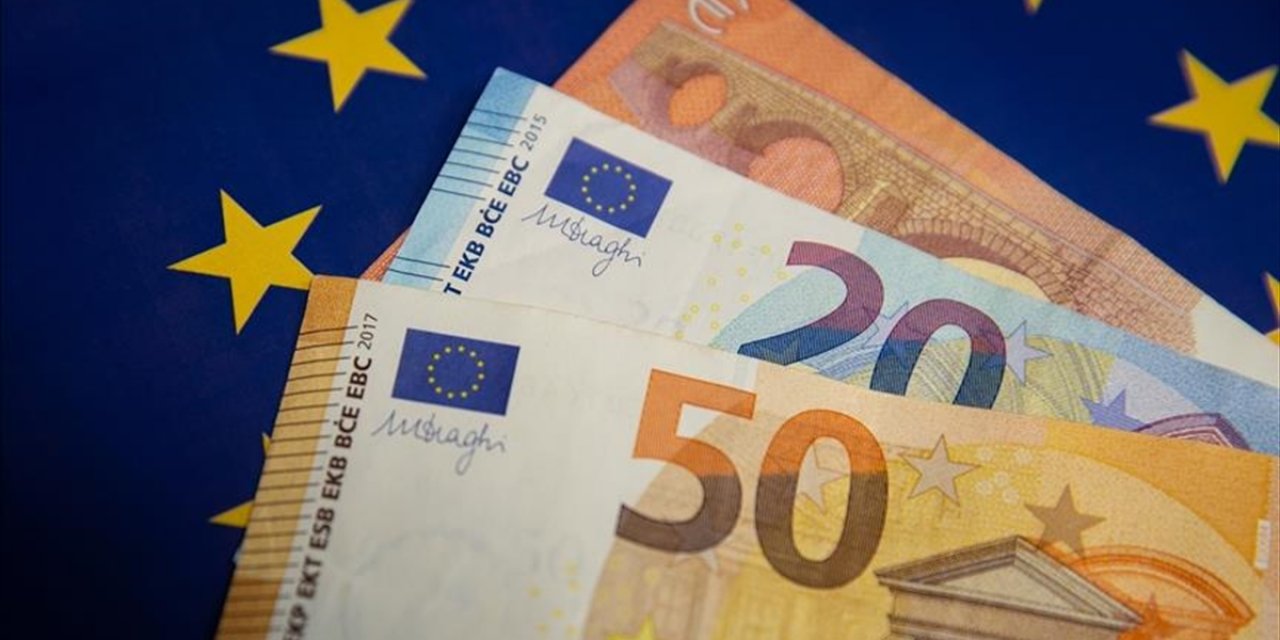 AB, Ukrayna'ya 3,5 Milyar Avro Yardım Gönderecek