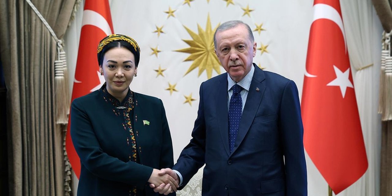 Cumhurbaşkanı Erdoğan, Türkmenistan Meclis Başkanı Gulmanova'yı Kabul Etti