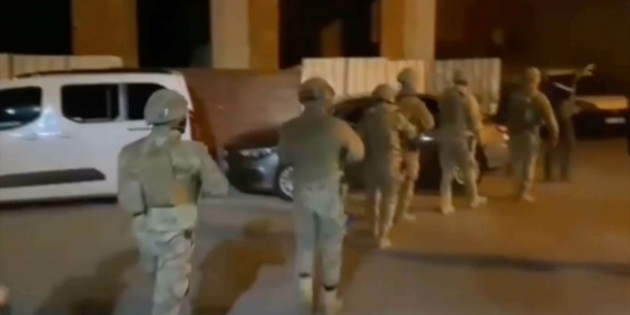 İzmir ve Manisa'da Uyuşturucu Operasyonunda 18 Şüpheli Yakalandı