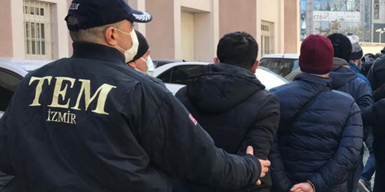 İzmir'de Terör Örgütlerine Yönelik Operasyonlarda 11 Şüpheli Yakalandı