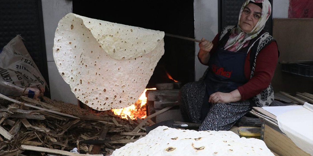 Kadınların Ramazan Ayı Öncesi Yufka, Bazlama ve Mantı Mesaisi Başladı