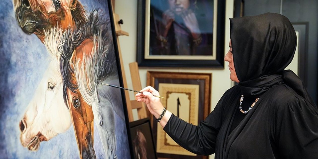 Hayırsever Ressam Bağışladığı Eserleriyle Hayata Dokunuyor