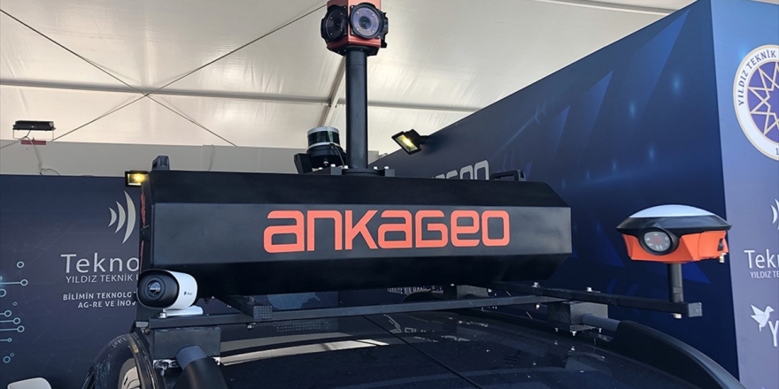 Türkiye'nin Yollarını Panoramik Görüntüleyen Araç Teknofest'te