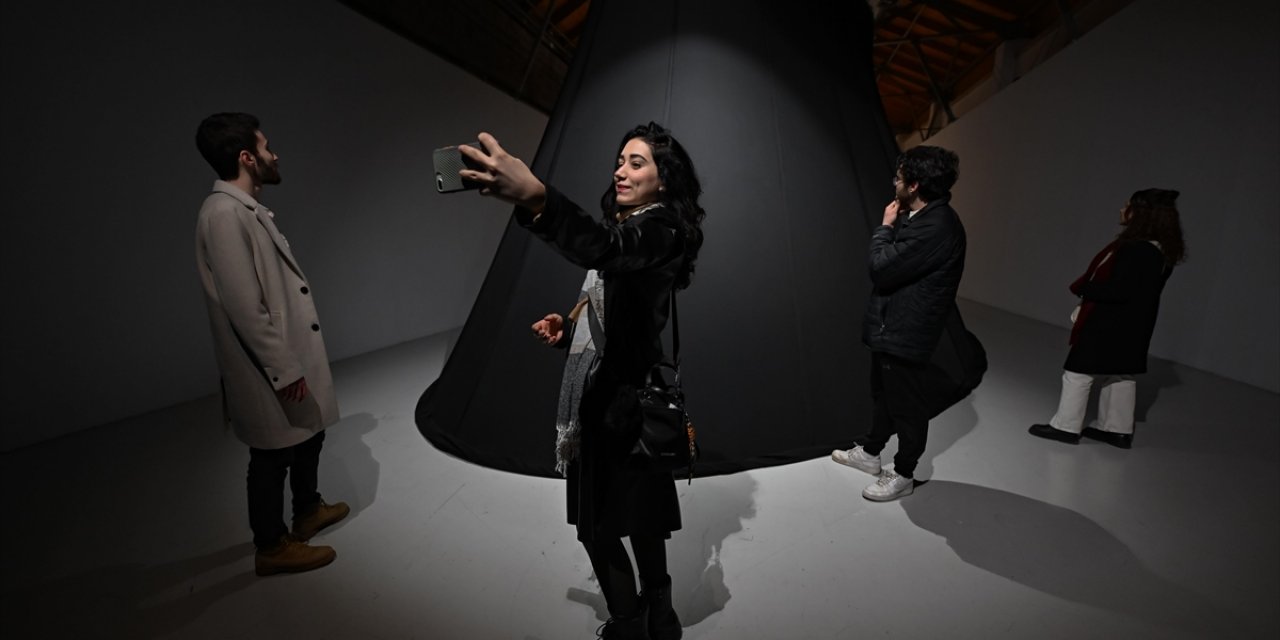 "Karınca Yuvası" Sergisi Cermodern'de Ziyarete Açıldı