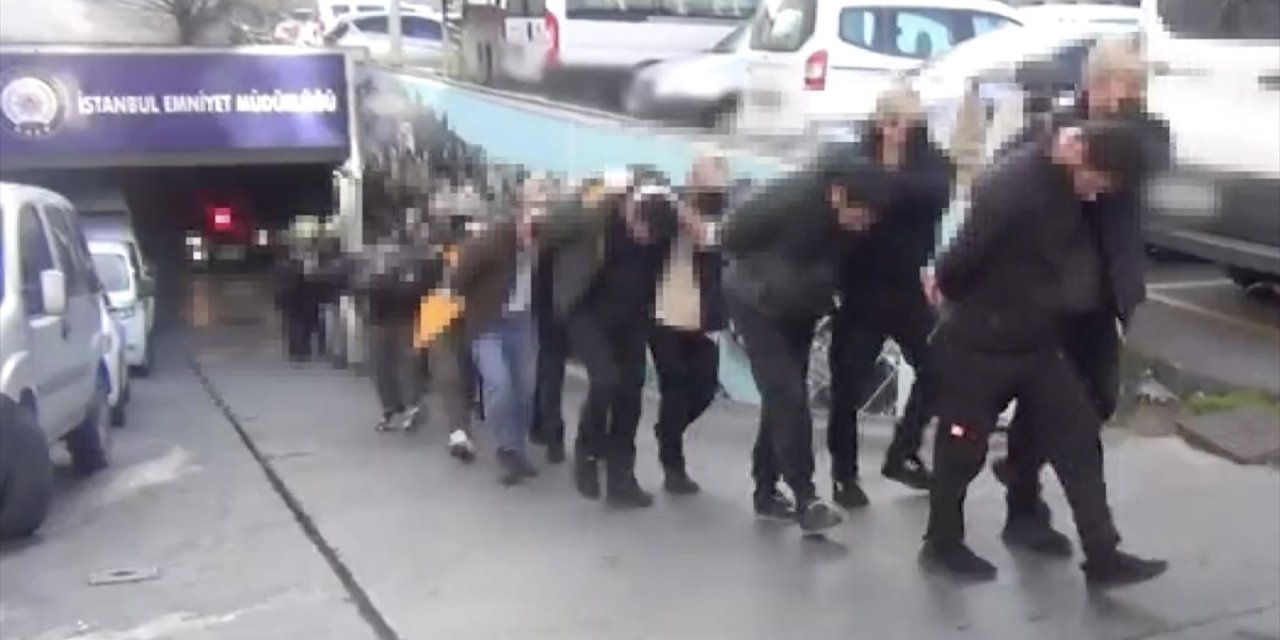 İstanbul'daki Deaş Operasyonunda Yakalanan 60 Şüpheliden 46'sı Tutuklandı
