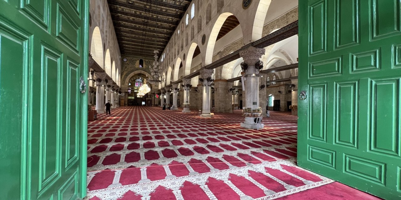 İsrail, Ramazan Boyunca Mescid-i Aksa’da Kısıtlamalar Uygulayacağını Açıkladı