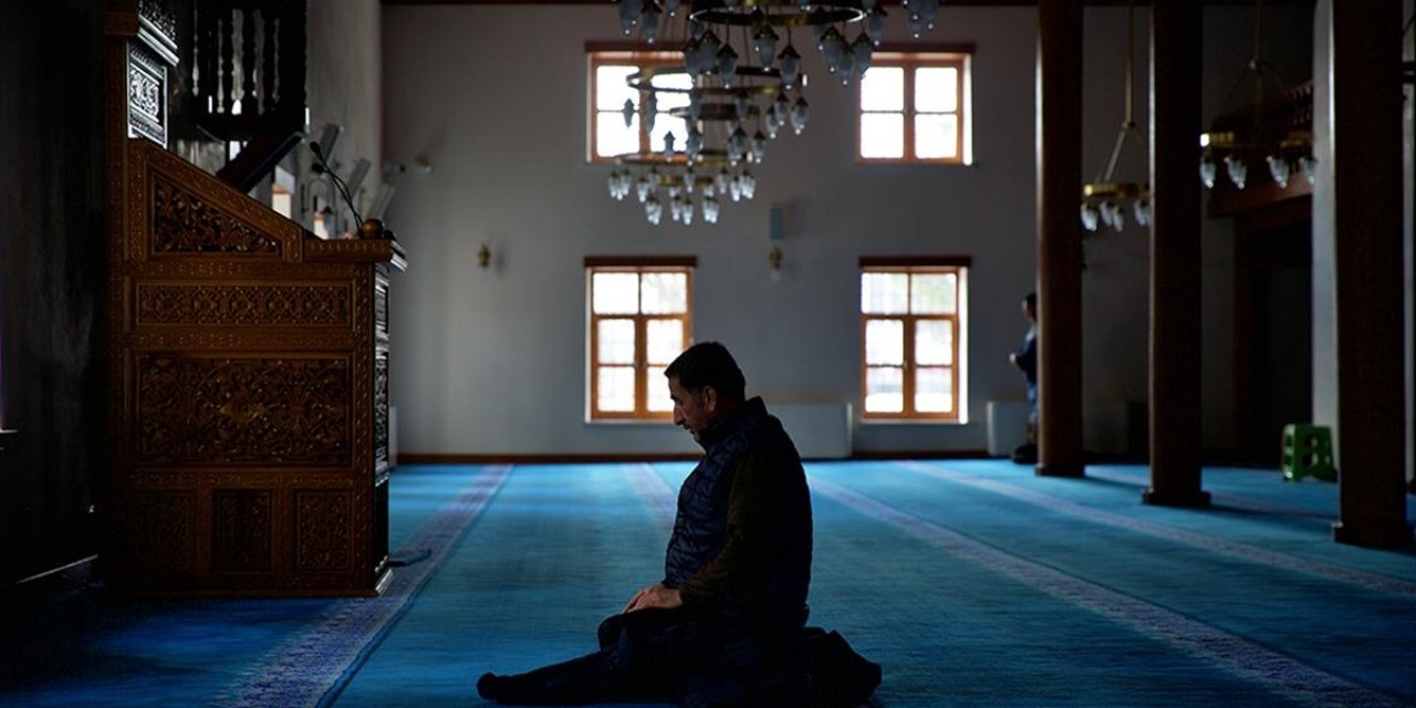 Osmaniye'deki Tarihi Ağcabey Camisi'nde Restorasyon Sonrası İlk Teravih Kılınacak