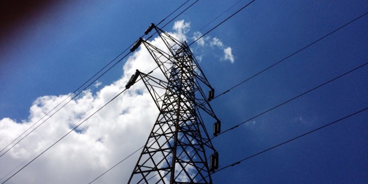 Elektrik Üretimi Geçen Yıl Aralıkta Yüzde 9,85 Arttı