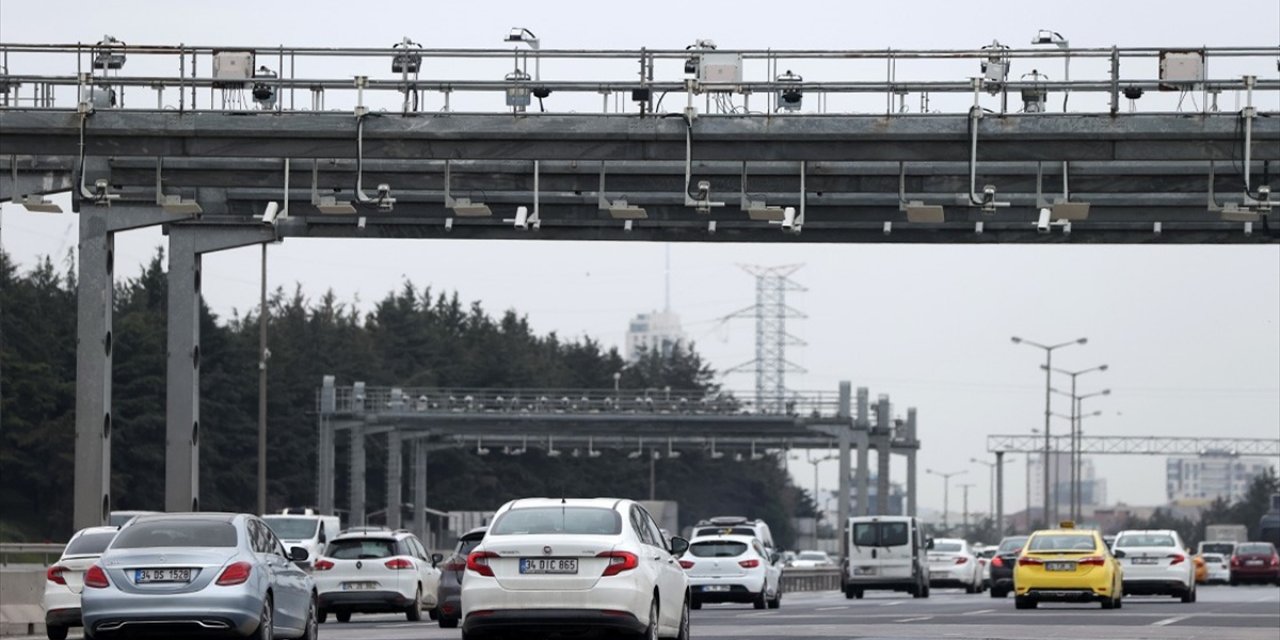 Köprü ve Otoyollarda Hızlı Geçiş Sistemi Yaygınlaştırılıyor