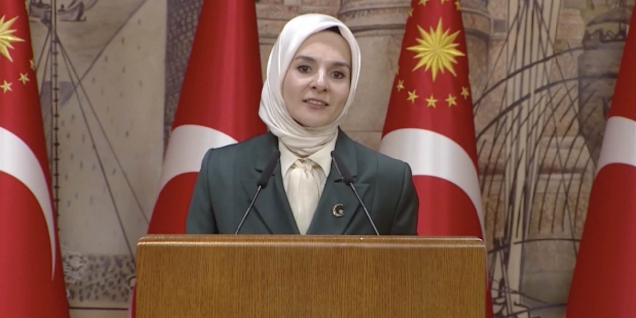 Bakan Göktaş: Şehitlerimize Layık Olmak İçin Büyük Bir Vefayla Çalışmaya Devam Ediyoruz