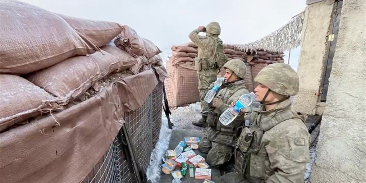 MSB'den, Mehmetçiğin İlk İftarına İlişkin Paylaşım