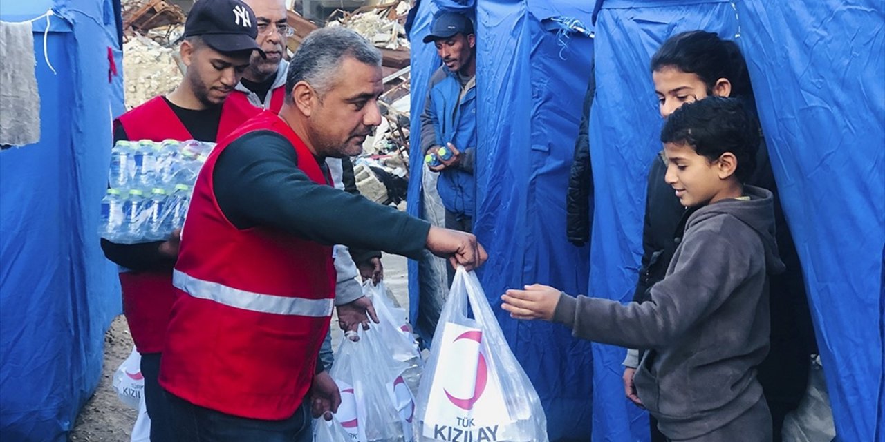 Türk Kızılay, Ramazan Boyunca Gazze'de 900 Bin Kişilik İftarlık Dağıtacak