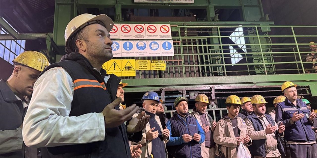 Zonguldak'taki Grizu Faciasında Hayatını Kaybeden 263 Maden İşçisi Dualarla Anıldı