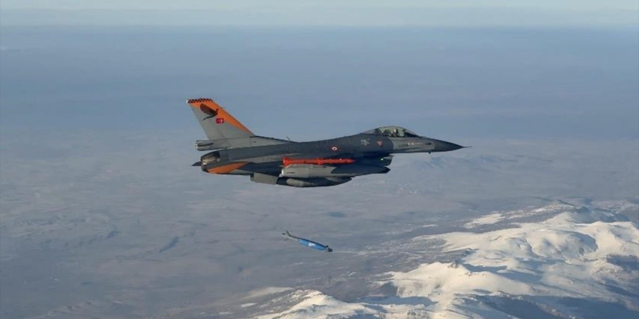 Tübitak Sage ve Aselsan'ın "Gözde"si Yüksek Hızla Hareket Eden Hedefi Tam İsabetle Vurdu