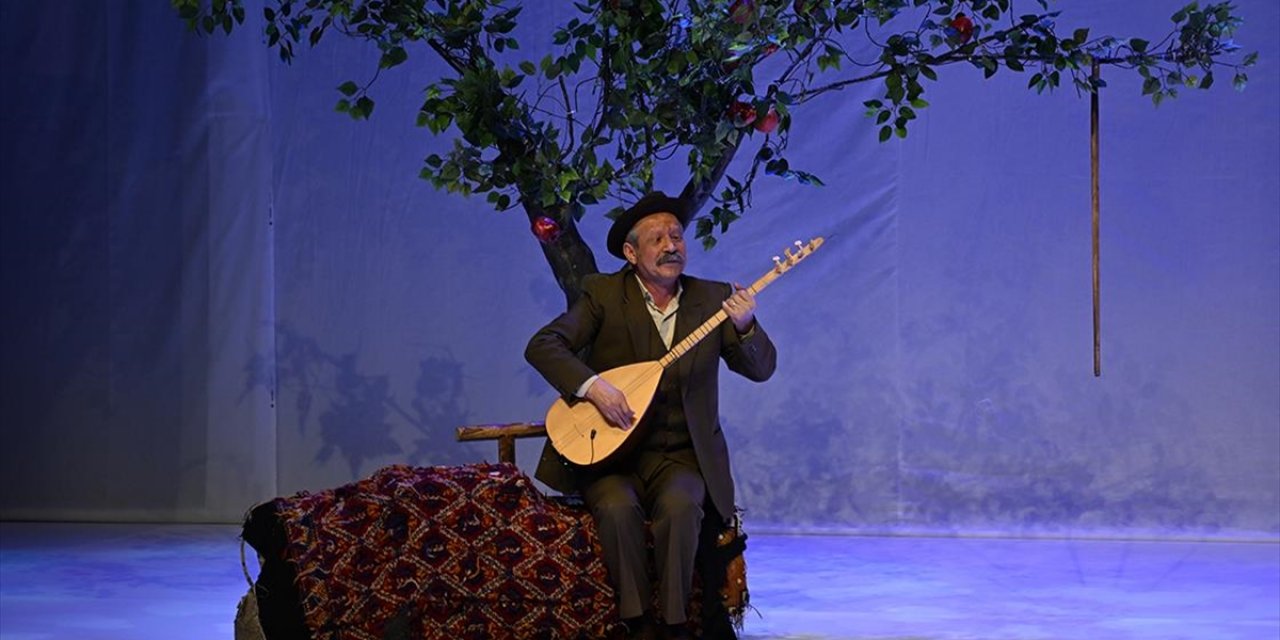 "Külliye'de Ramazan" Etkinlikleri Kapsamında "Aşık Veysel" Tiyatro Gösterimi Düzenlendi