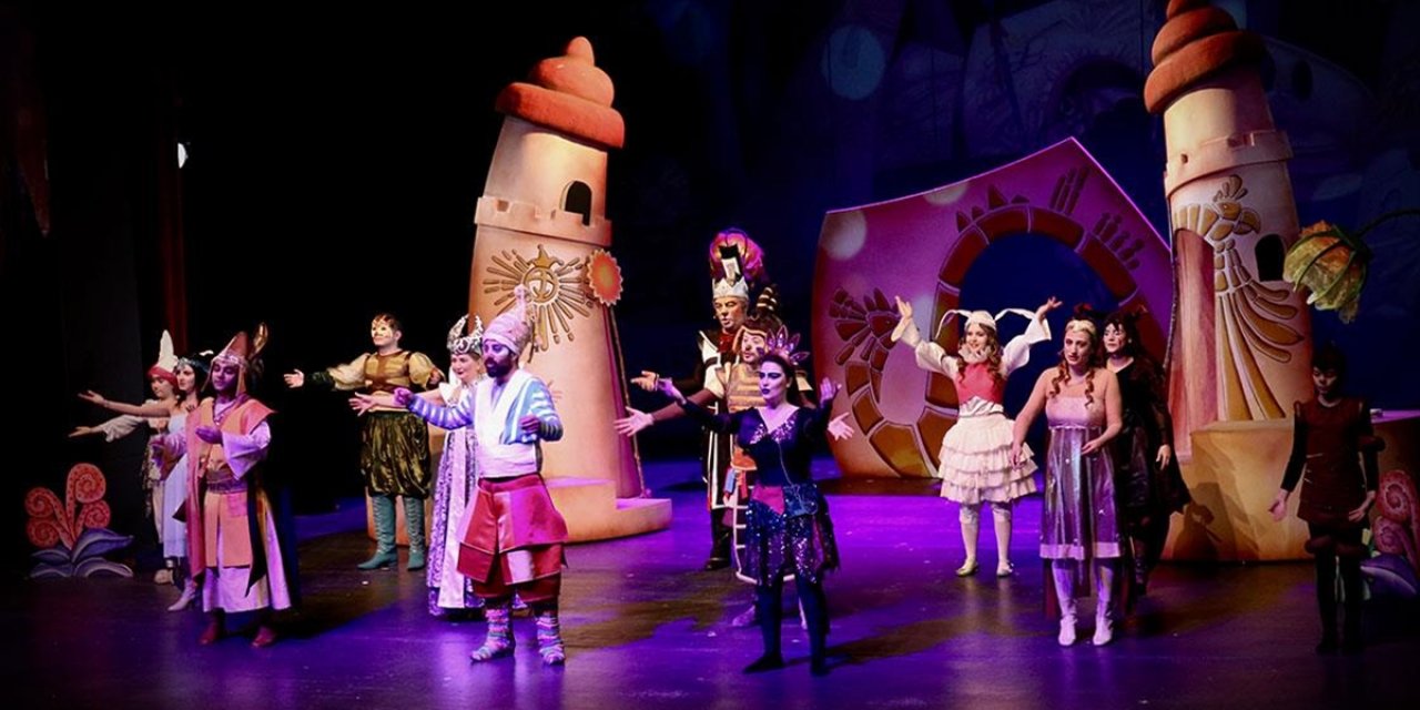 Samsun Devlet Opera Ve Balesi "Masal Şatosu" Müzikalini Sahneledi