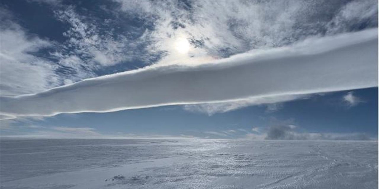 Atmosferik Nehirler Antarktika'daki Sıcaklık Rekorlarını ve Buzul Erimelerini Tetikliyor