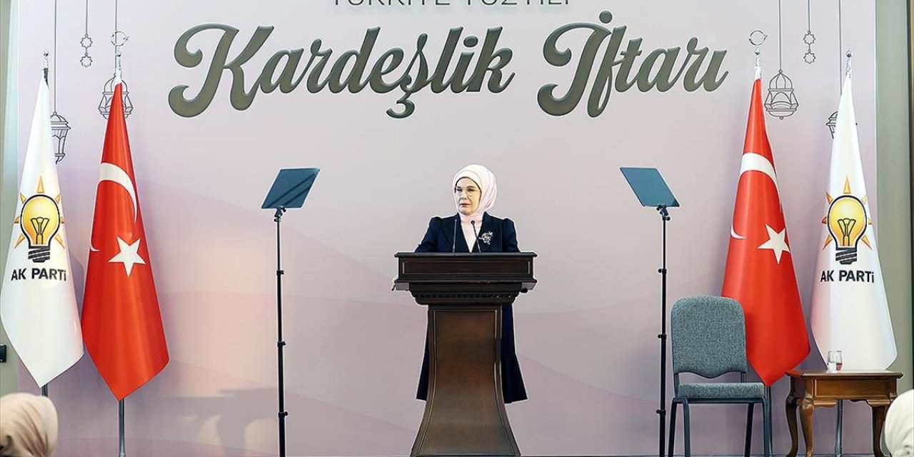 Emine Erdoğan: Ak Parti Kadın Kollarının Başarısı Emsalsizdir, Tarihidir