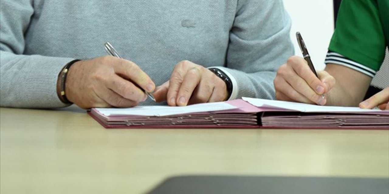 Süper Lig'de Kulüp Gelirlerinin Yüzde 88'i Futbolcu Maaşlarına Gidiyor