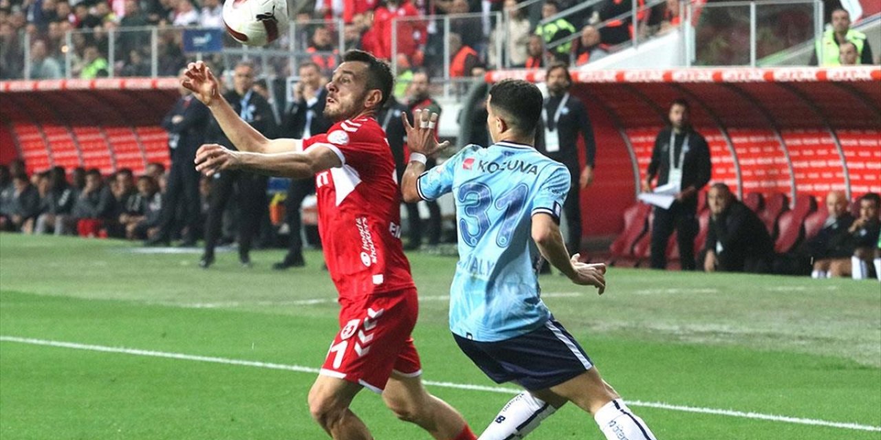 Adana Demirspor, Süper Lig'de Yarın Samsunspor'a Konuk Olacak