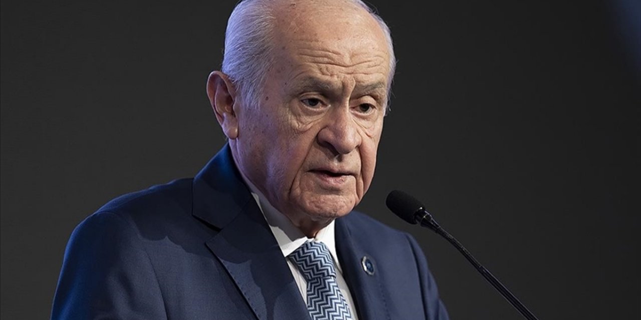 Mhp Genel Başkanı Bahçeli: Nice 8 Mart Dünya Kadınlar Günü'nü Karşılayıp Kutlamayı Temenni Ediyorum