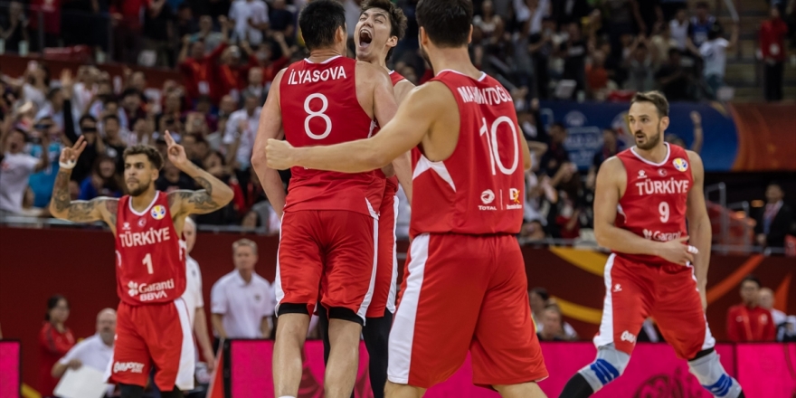 Türkiye, FIBA Sıralamasında 2 Basamak Yükseldi
