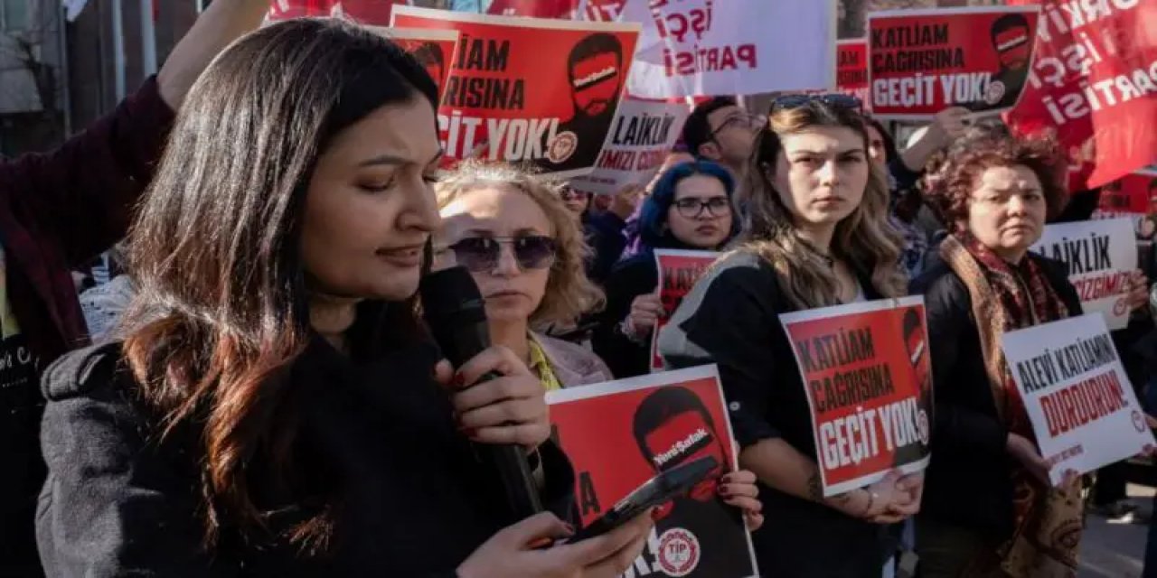 Türkiye'deki Aleviler Suriye'de Yaşananları Nasıl İzliyor?