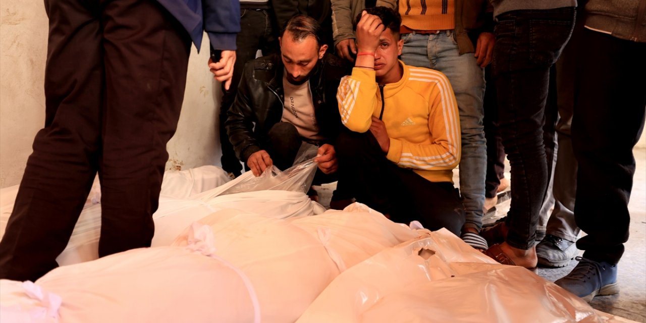 İsrail Ordusunun Gazze Kentine Saldırısında 5 Filistinli Hayatını Kaybetti