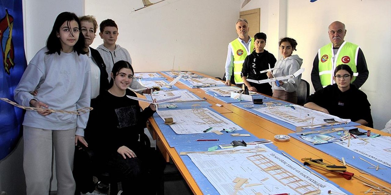 THK'nin Model Uçak Kursları Öğrencilerin Havacılığa Merakını Artırıyor