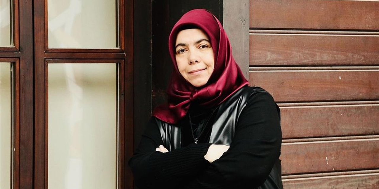 Yazar ve Ressam Selvigül Kandoğmuş Şahin, Yazarlığa Uzanan Sürecini Anlattı