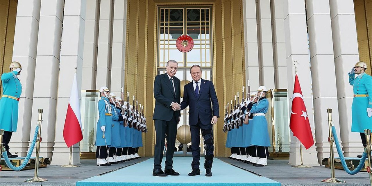 Cumhurbaşkanı Erdoğan, Polonya Başbakanı Tusk'ı Resmi Törenle Karşıladı