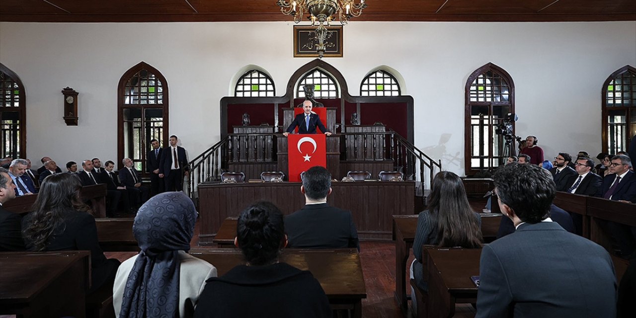 TBMM Başkanı Kurtulmuş: İstiklal Marşı, Milletimizin Bağımsızlığı ve İstikbali İçin Vatanına Bağlılığının İfadesidir