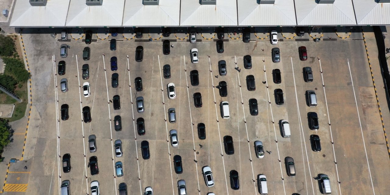 Yabancı Plakalı Araçlar, Özel Otoyollardaki Geçiş Ücretlerini Ödemeden Türkiye'yi Terk Edemeyecek