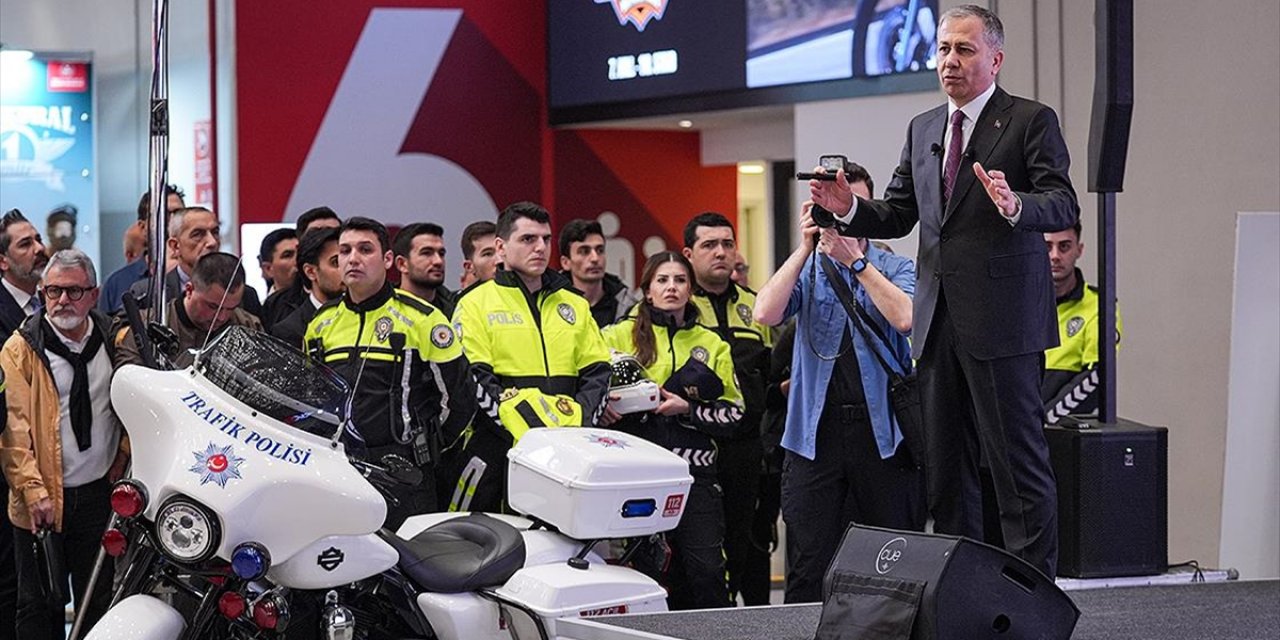 İçişleri Bakanı Yerlikaya, Motosiklet Kazalarının Önlenmesine Yönelik Eylem Planını Açıkladı