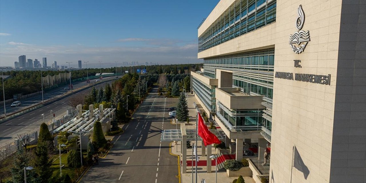 Anayasa Mahkemesinin 6 Siyasi Partiye İlişkin Mali Denetim Kararları Resmi Gazete'de