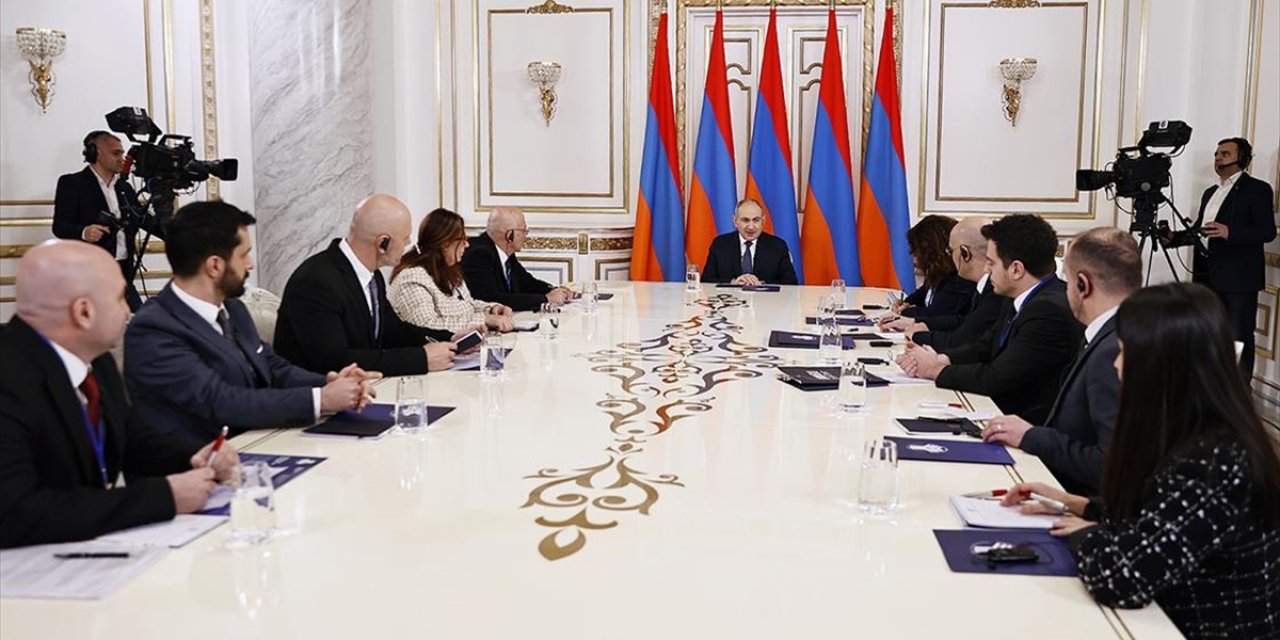 Ermenistan Başbakanı Paşinyan: Ermenistan ve Türkiye'nin Diplomatik Temsilcileri Sürekli Doğrudan Temas Halindeler