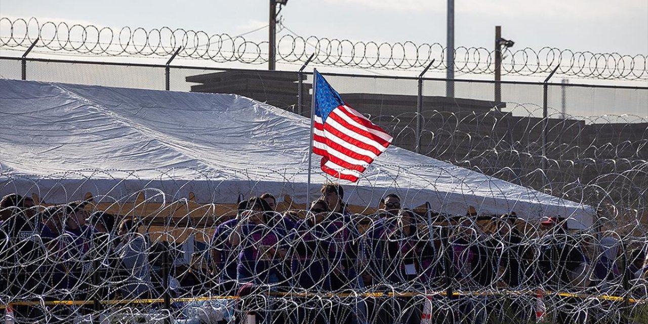 Guantanamo'da Tutulan Düzensiz Göçmenlerin Tamamının ABD'ye Geri Getirildiği Belirtildi