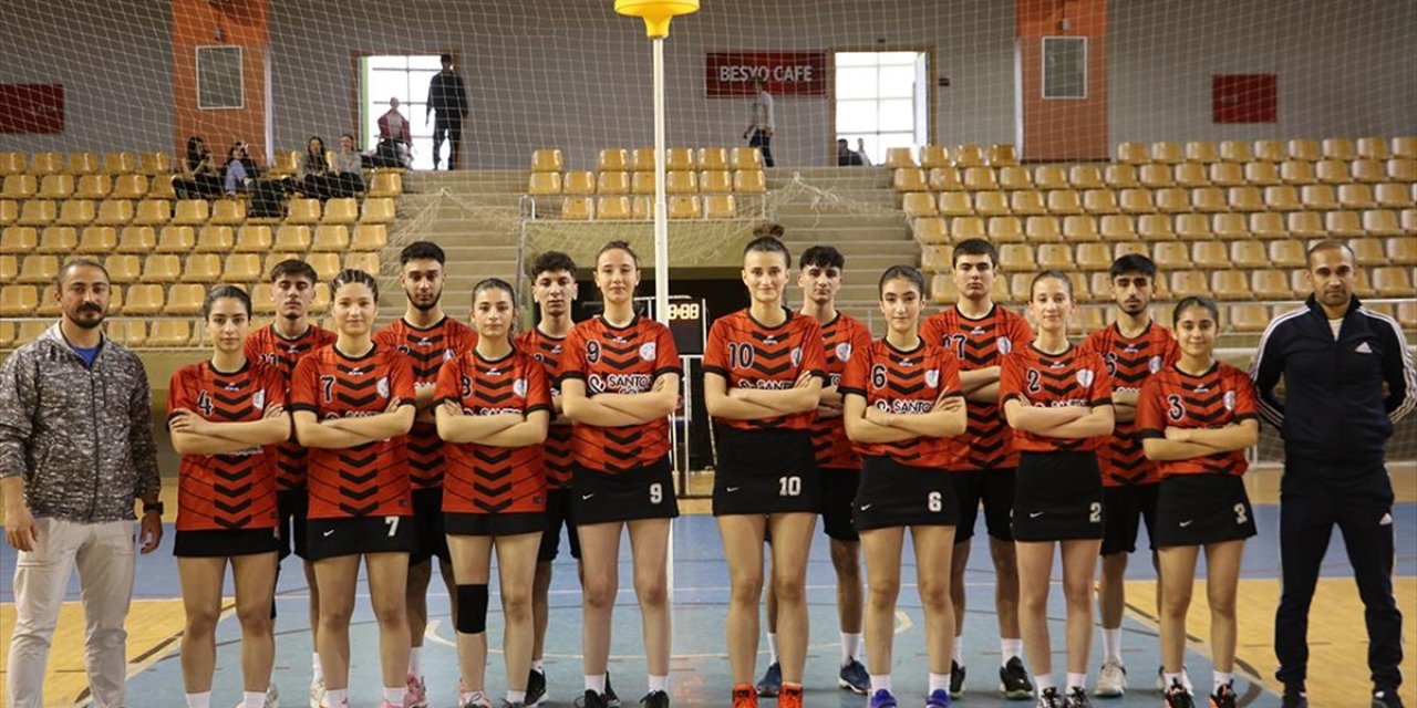 Genç Korfbolcular, İlk Uluslararası Şampiyonada Milli Forma İçin Mücadele Ediyor