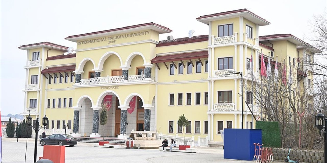 Uluslararası Balkan Üniversitesi, Üsküp'te Eğitim Faaliyetlerini Sürdürüyor