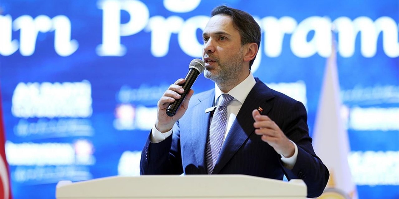 Bakan Bayraktar, Türkiye'nin Petrol ve Doğal Gaz Aramacılığında Yeni Dönemin Başladığını Bildirdi