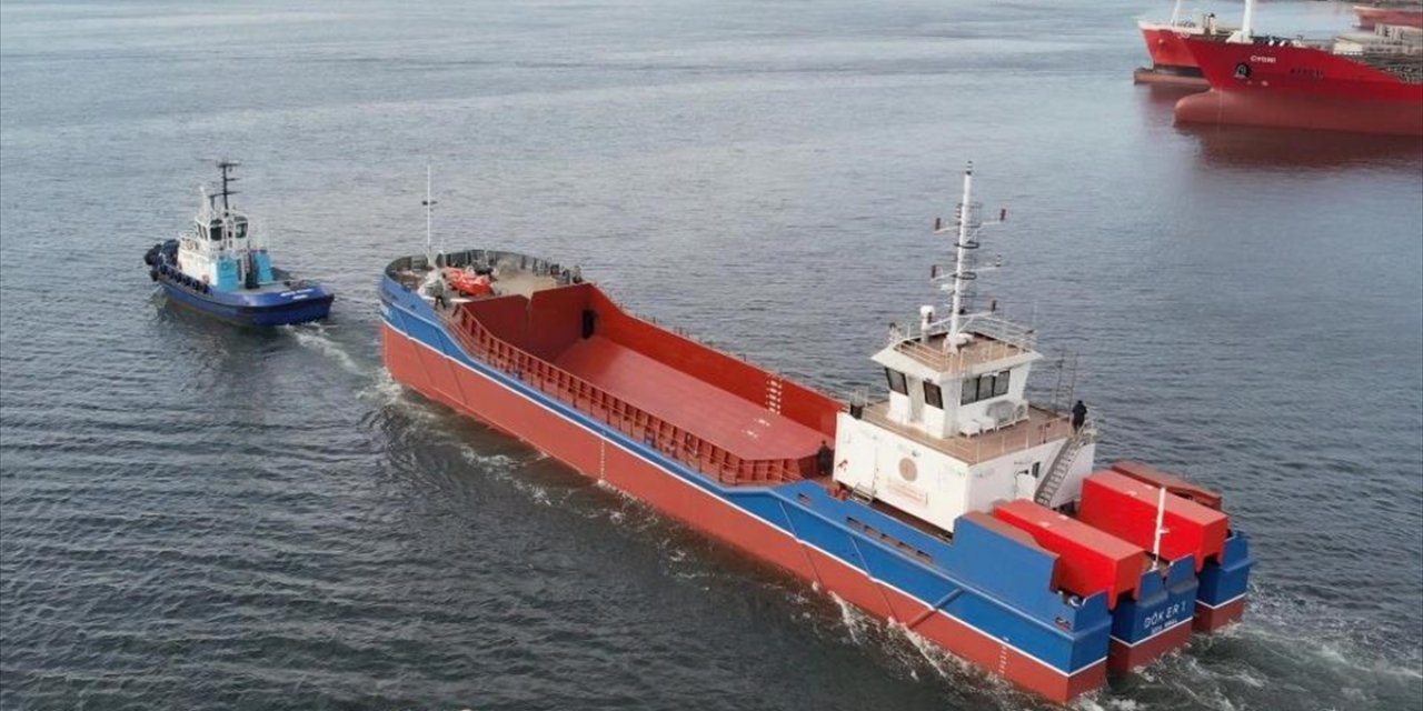 Deniz Dibi Taramada Kullanılacak Döker-1 Gemisi Denizle Buluştu