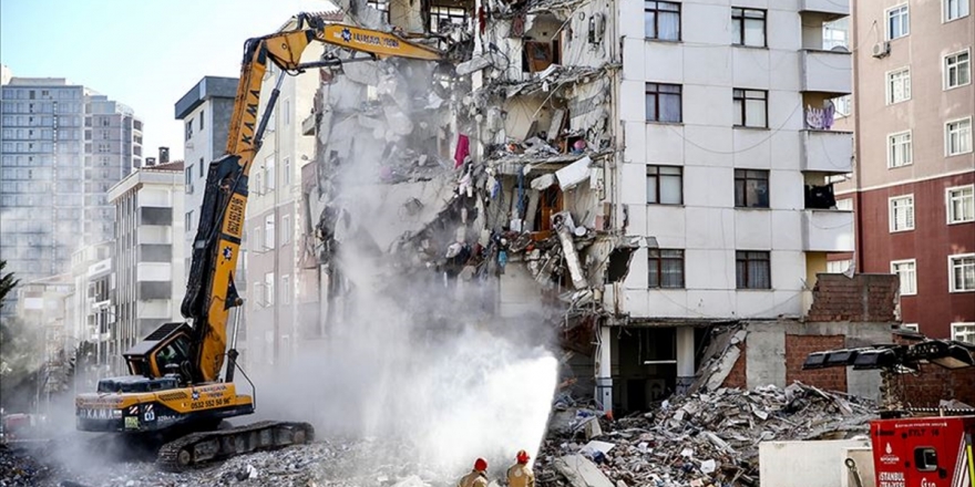 Kartal'da Çöken Yeşilyurt Apartmanı Davasında Tahliye