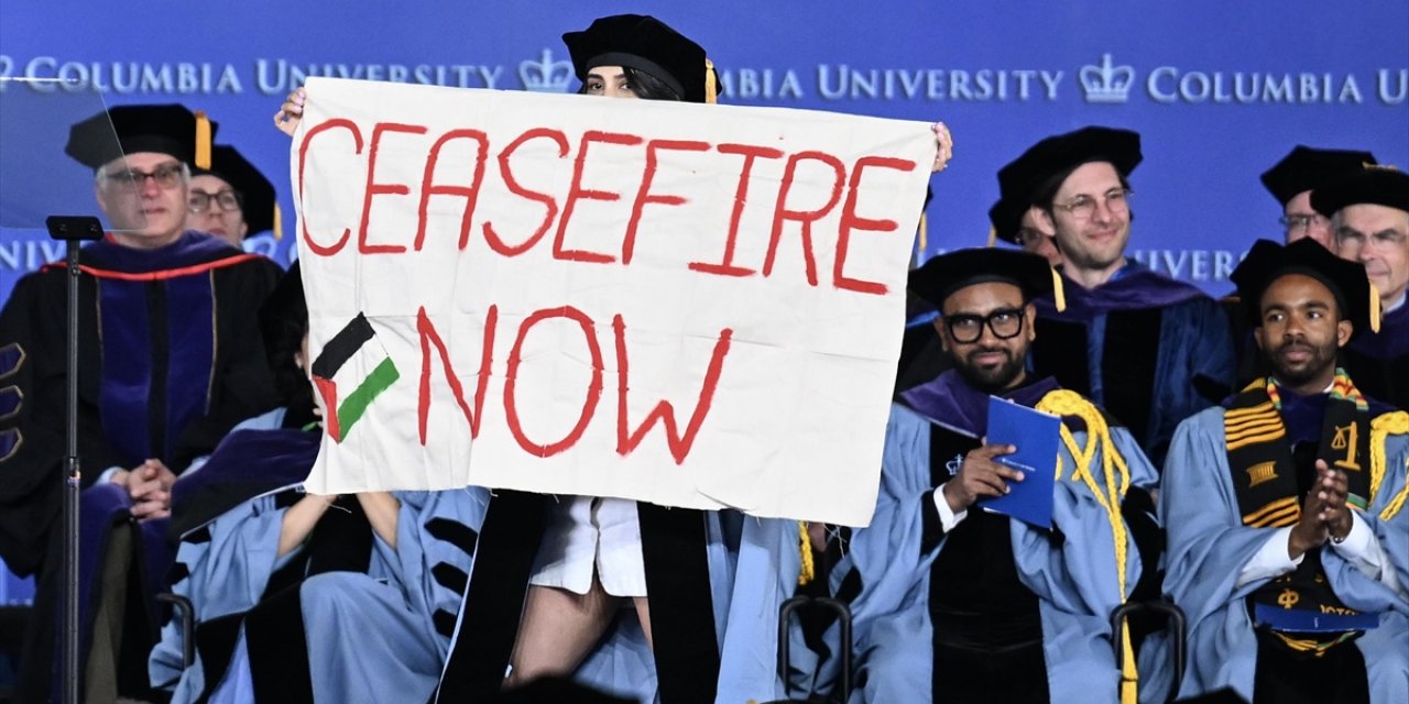 Columbia Üniversitesi Fonlarının Kesilmemesi İçin Trump Yönetiminin İsteklerini Kabul Etti