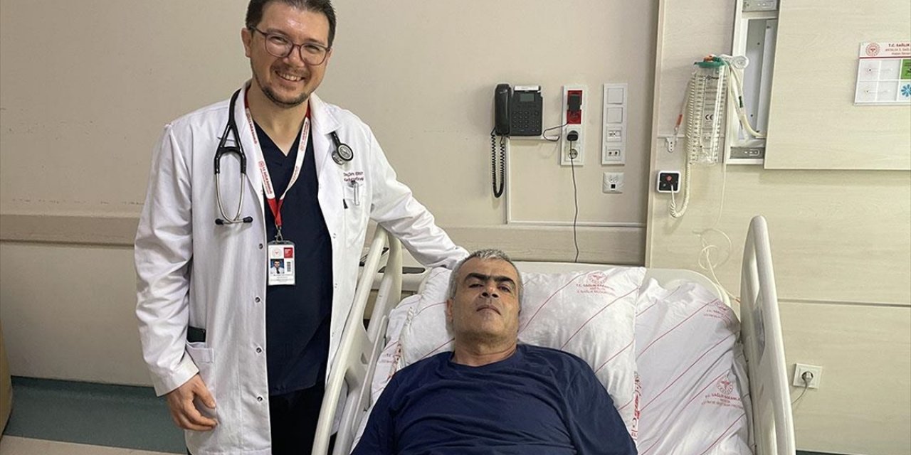 Antalya'da Mekanik Tesisatçı 60 Dakikalık Kalp Masajıyla Hayata Döndürüldü