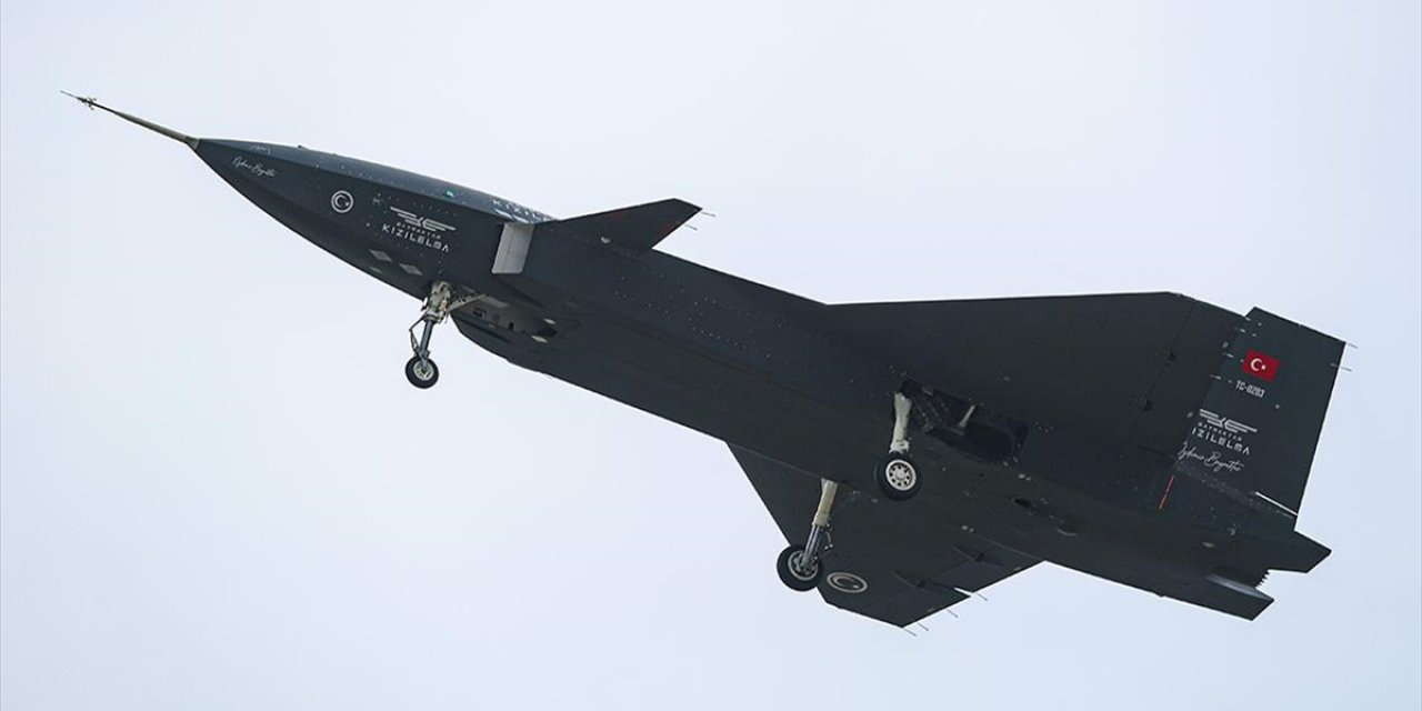 Bayraktar Kızılelma Manevra Testini De Başarıyla Geçti