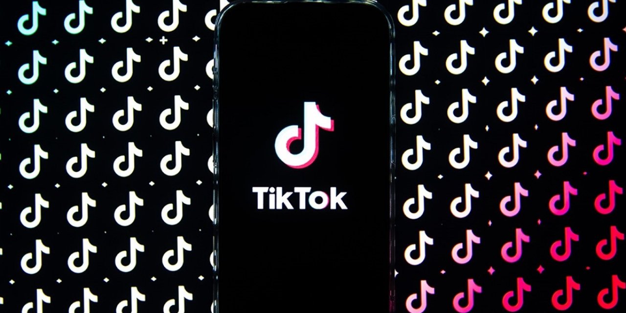 ABD'li Demokrat Senatörlerden Trump'a, Tiktok Yasağı Konusunda Kongre İle Çalışılması Çağrısı